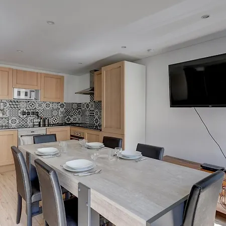 Apartment 303 Simha - Superbe A
